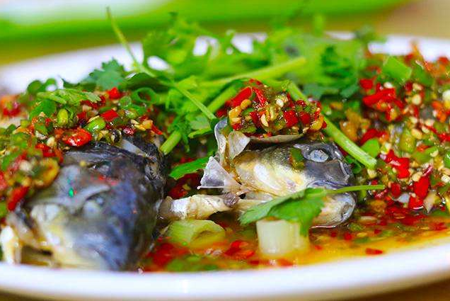 涼拌鯽魚制作方法